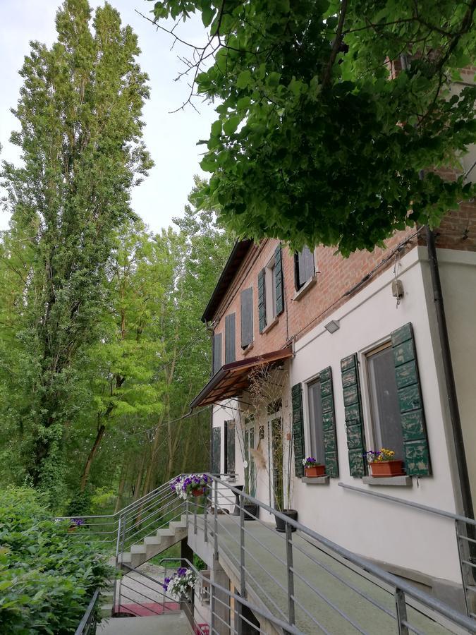 Locanda Dei Pontieri 瓜斯塔拉 外观 照片